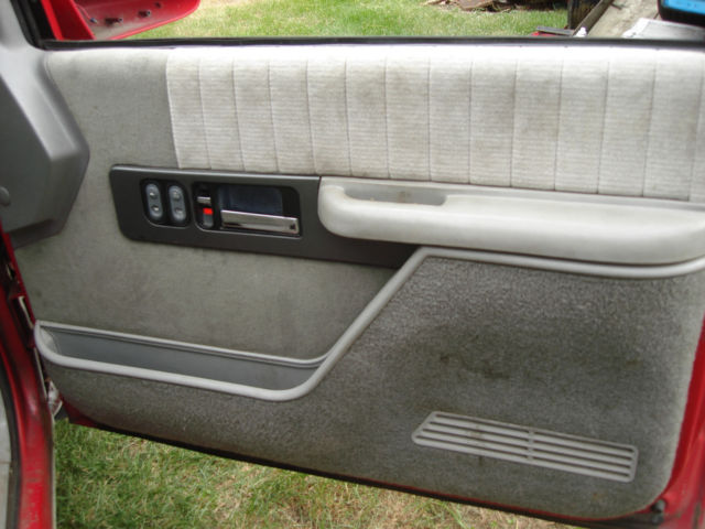 1993 Chevrolet C/K Pickup 1500 - photo 13