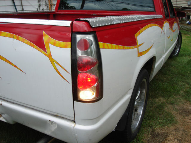 1993 Chevrolet C/K Pickup 1500 - photo 3