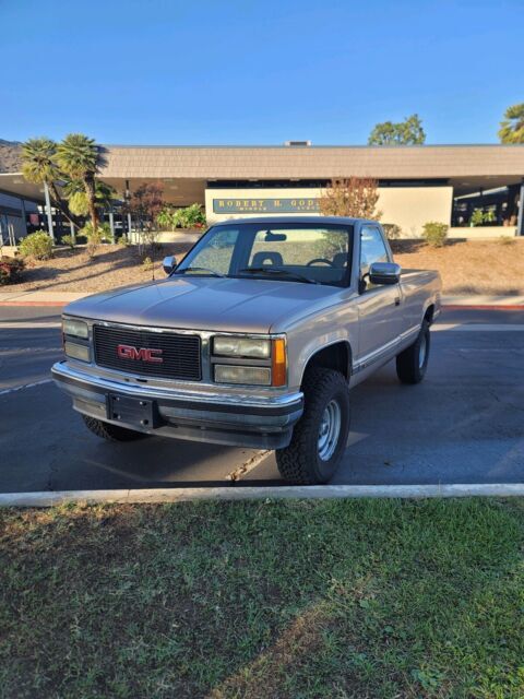 1992 GMC Sierra Pickup Brown RWD Automatic C1500 1992 GMC Sierra C1500