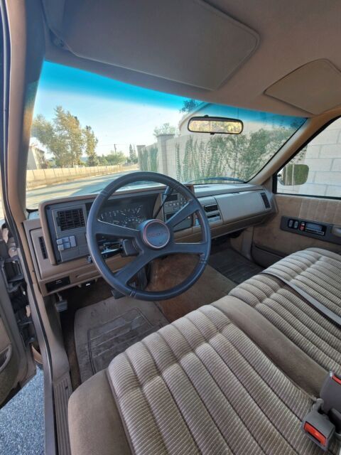 1992 GMC Sierra C1500 - photo 9