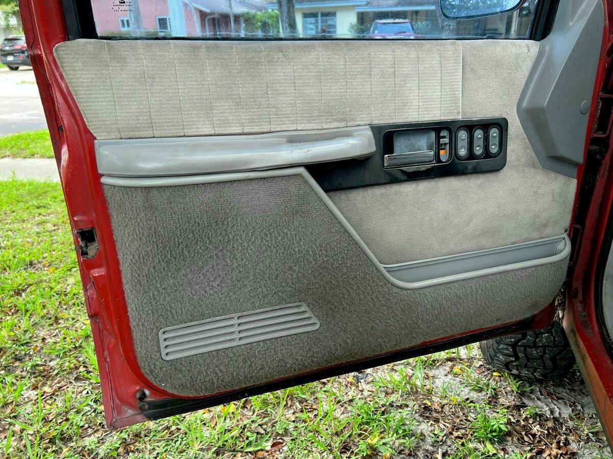 1992 GMC Sierra 1500 - photo 11