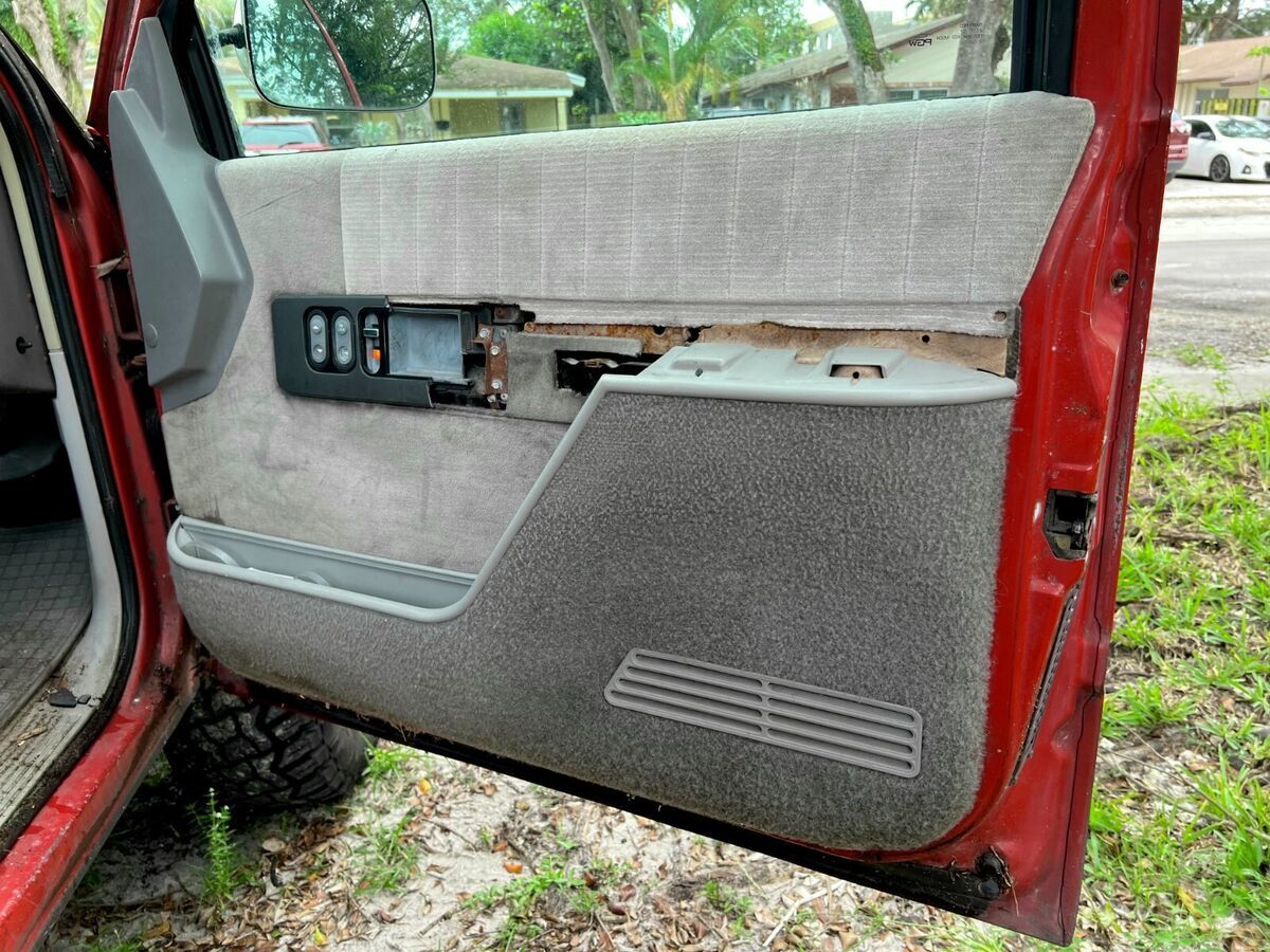 1992 GMC Sierra 1500 - photo 12