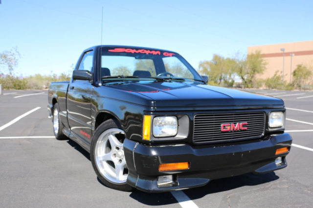 1992 GMC SONOMA GT,VERY CLEAN,1 OF 806 MADE,SIMILIAR TO SYCLONE,4.3L HO MOTOR 1992 GMC Sonoma GT 6' Box