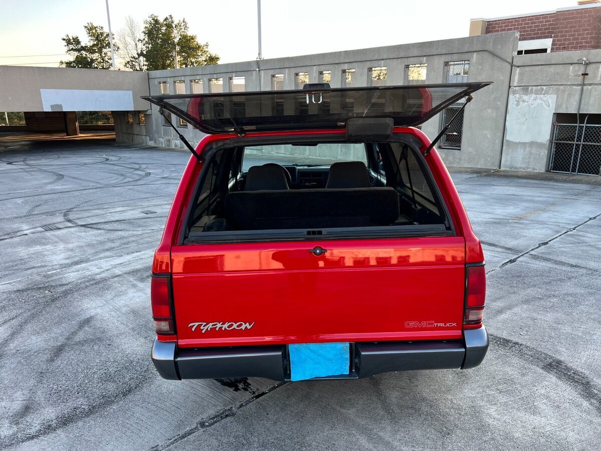 1992 GMC Typhoon #0433 Apple Red - photo 10