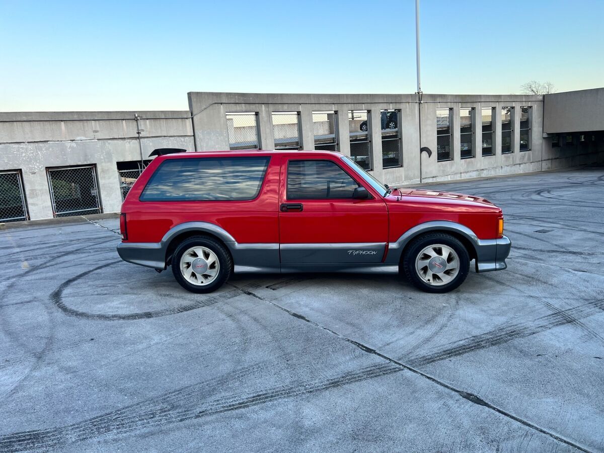 1992 GMC Typhoon #0433 Apple Red - photo 7