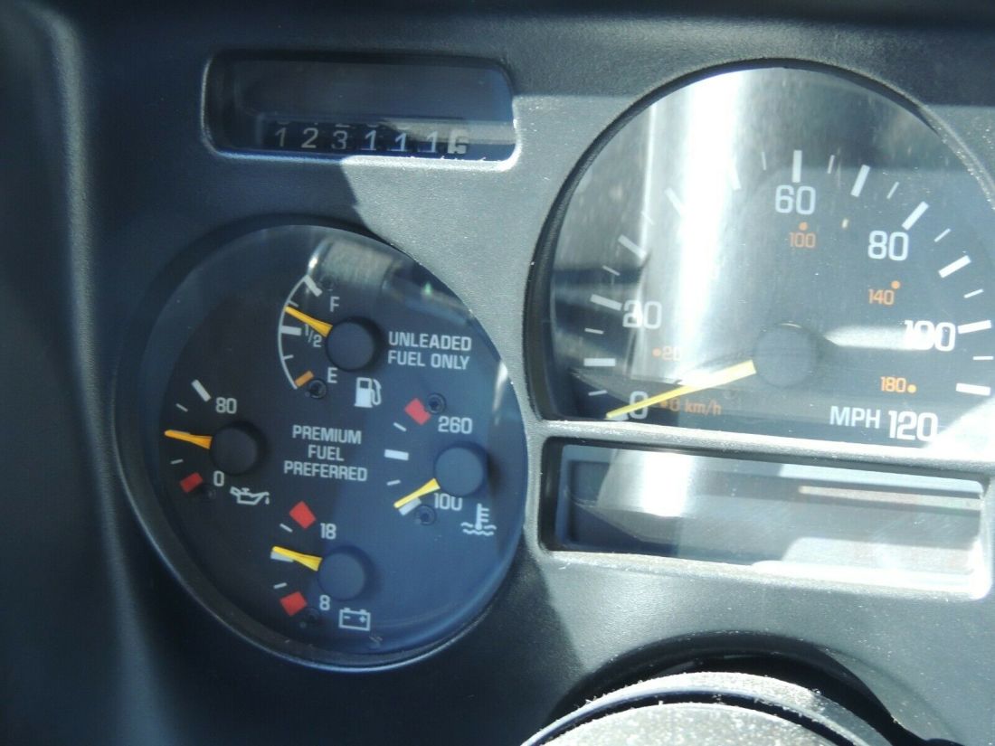 1992 GMC Typhoon - photo 11