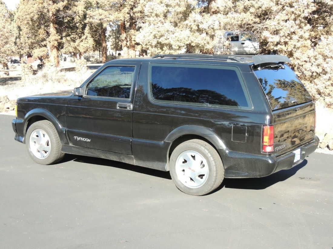 1992 GMC Typhoon - photo 3