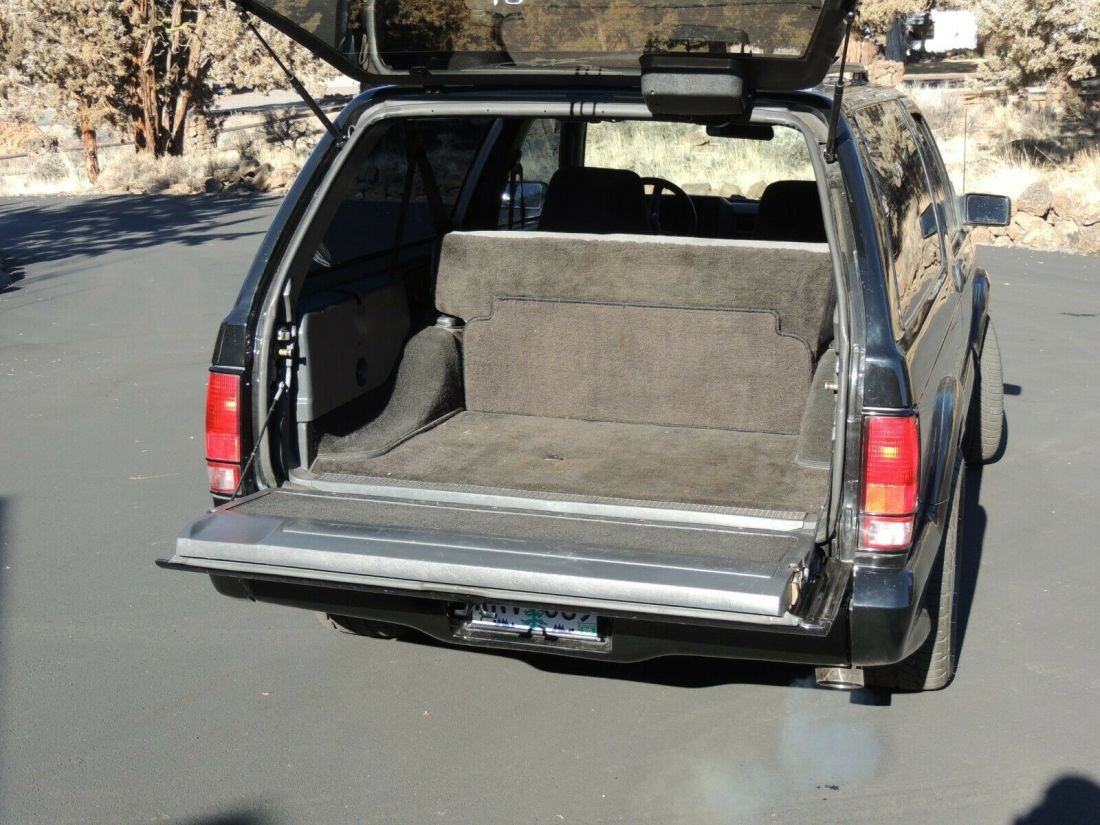 1992 GMC Typhoon - photo 6