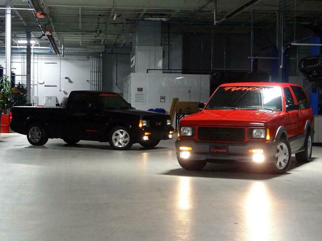 1992 GMC Typhoon - photo 2