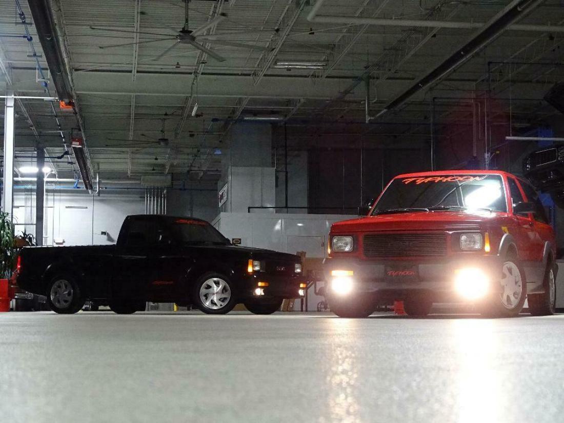 1992 GMC Typhoon - photo 4