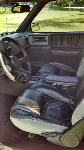 1992 GMC Typhoon - photo 6