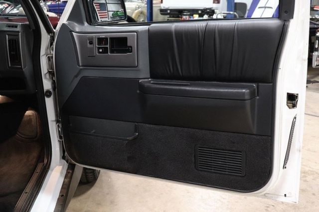 1992 GMC Typhoon -- - photo 12