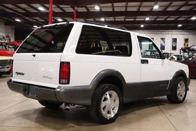 1992 GMC Typhoon -- - photo 5