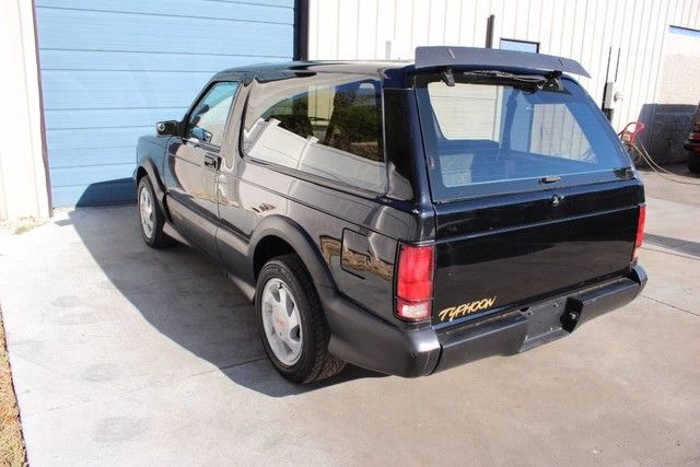 1992 GMC Typhoon - photo 5