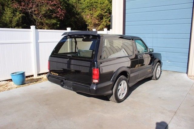 1992 GMC Typhoon - photo 7