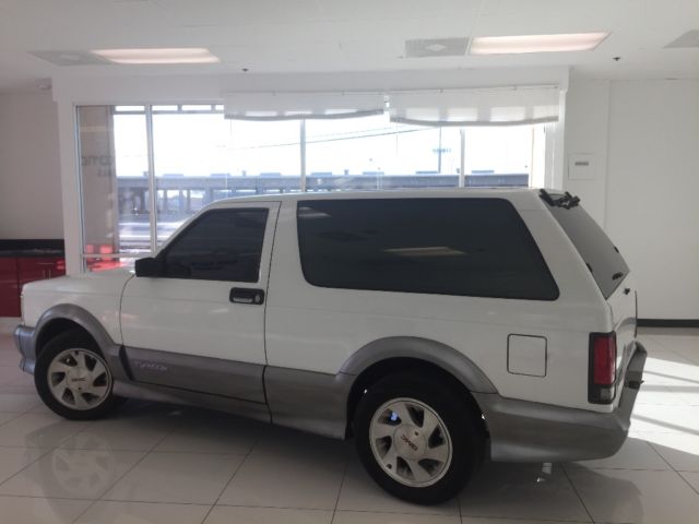 1992 GMC Typhoon - photo 4
