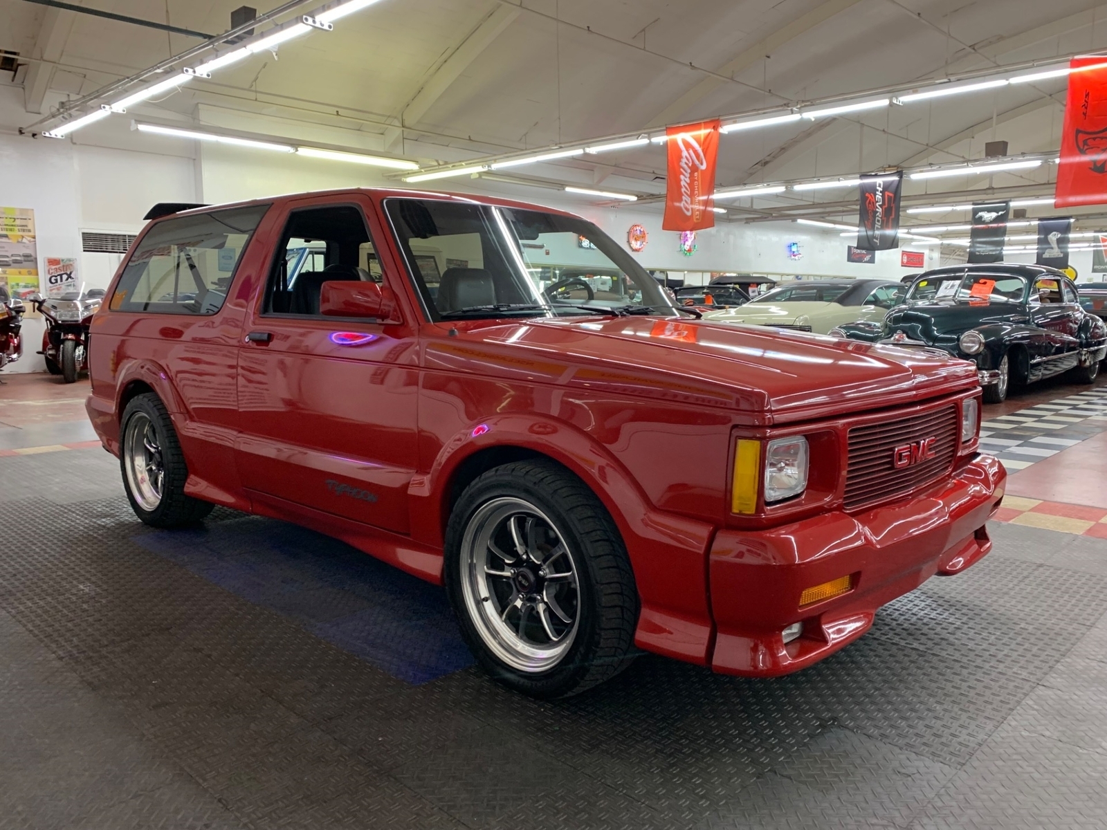 1992 GMC Typhoon - TURBOCHARGED - CLEAN COLLECTIBLE SUV - - photo 8