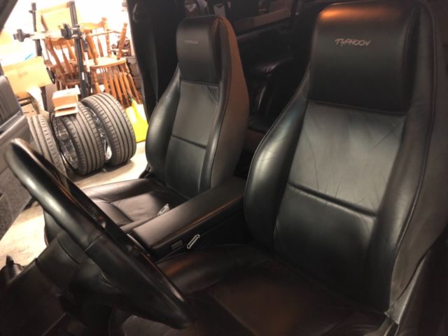 1992 GMC Typhoon - photo 12