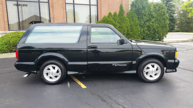 1992 GMC Typhoon - photo 13