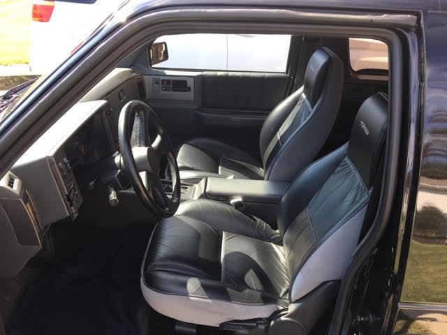 1992 GMC Typhoon - photo 8