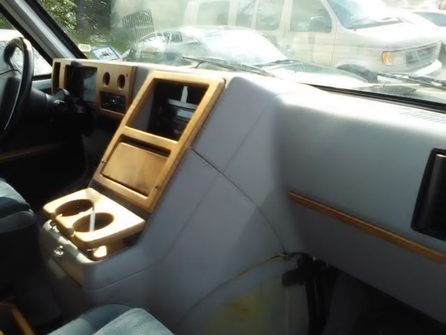 1992 GMC Vandura - photo 12