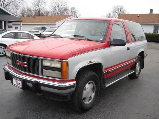 1992 GMC Yukon SLE 2dr 4WD SUV - photo 2