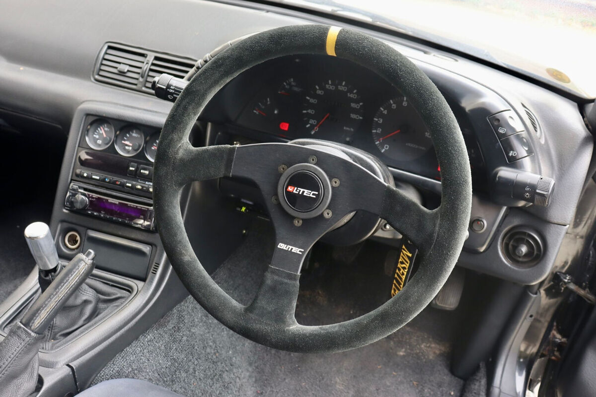 1992 Nissan GT-R - photo 4