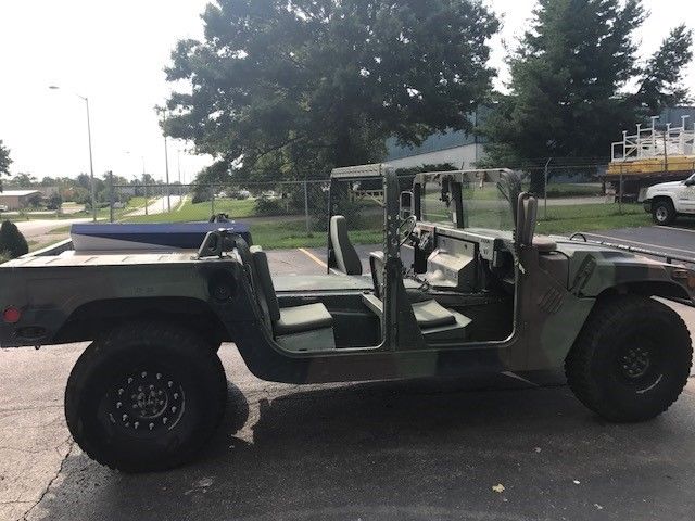 1992 Hummer H1 - photo 3