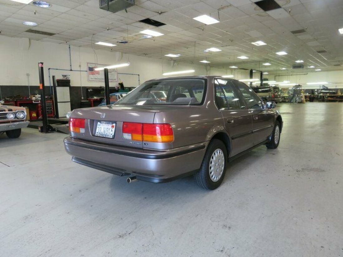 1992 Honda Accord - photo 6