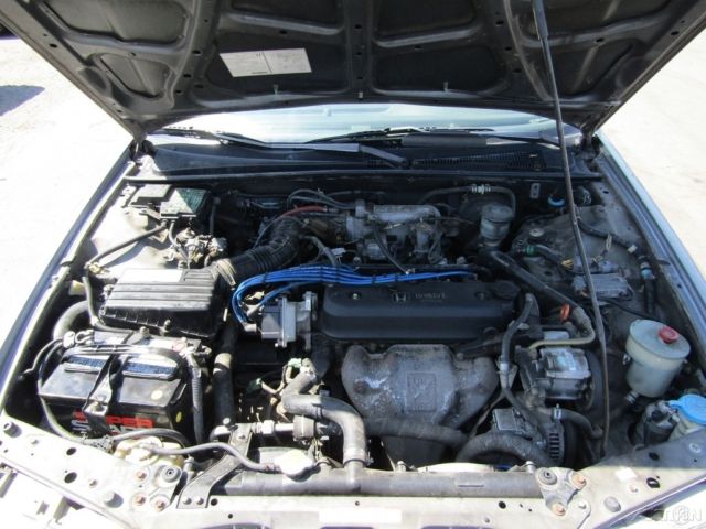 1992 Honda Accord DX - photo 9