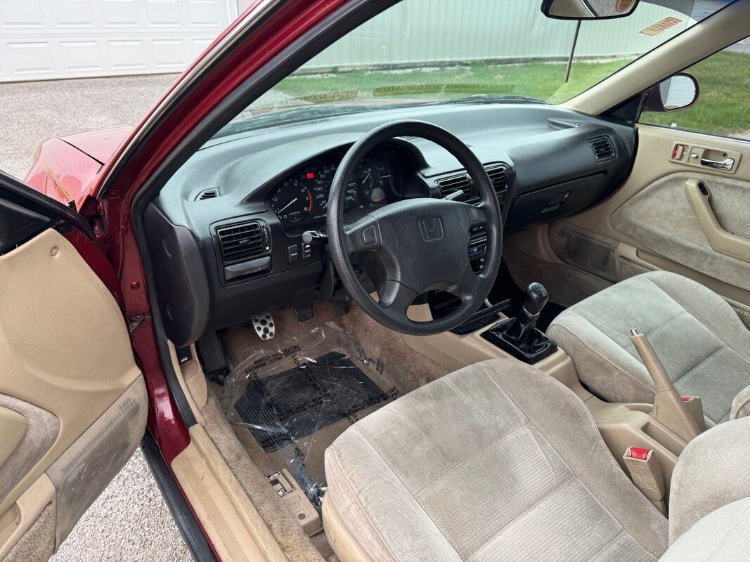 1992 Honda Accord 2dr Coupe EX 5-Spd - photo 3