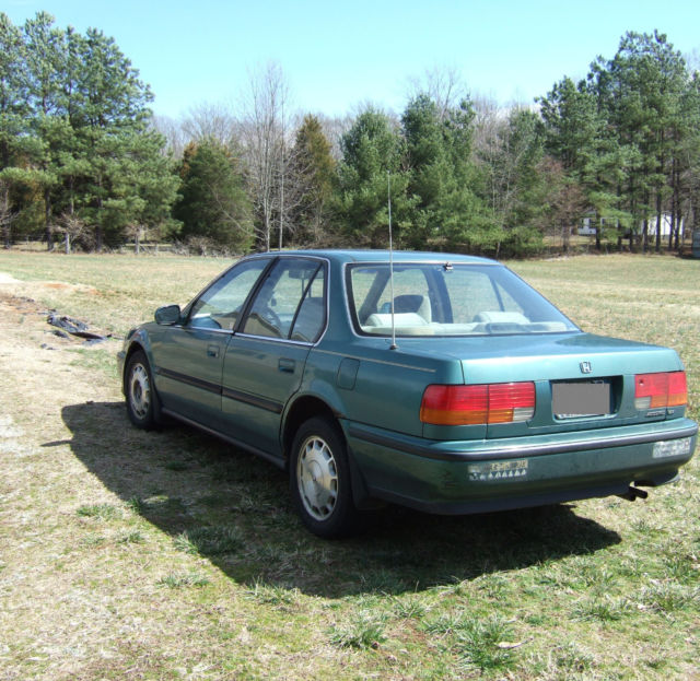 1992 Honda Accord EX Sedan 4-Door - photo 3