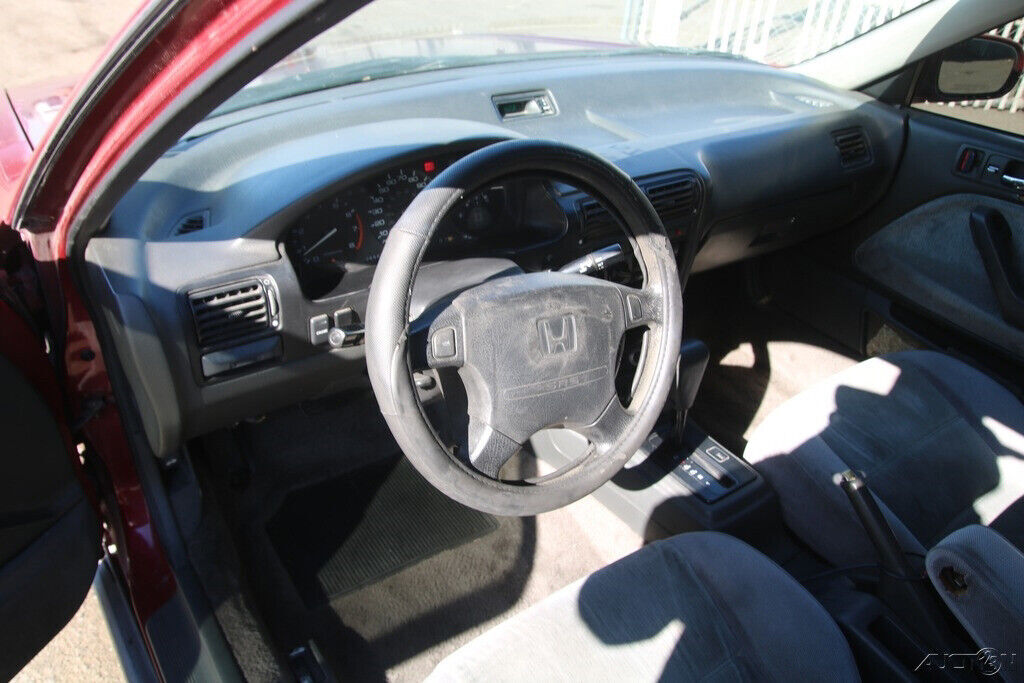 1992 Honda Accord LX - photo 7