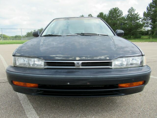 1992 Honda Accord LX - photo 3