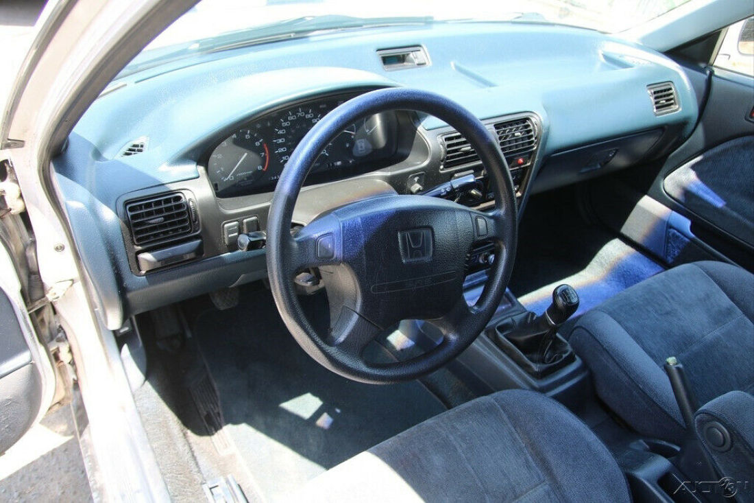1992 Honda Accord LX - photo 11