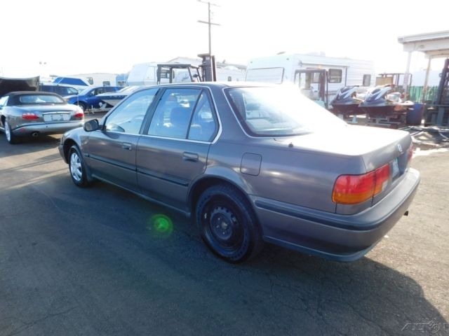 1992 Honda Accord LX - photo 3