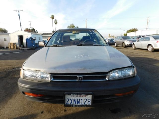 1992 Honda Accord LX - photo 8