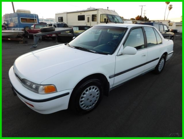 1992 Honda Accord LX Used 2.2L I4 16V Manual Sedan NO RESERVE 1992 Honda Accord LX Sedan 4-Door