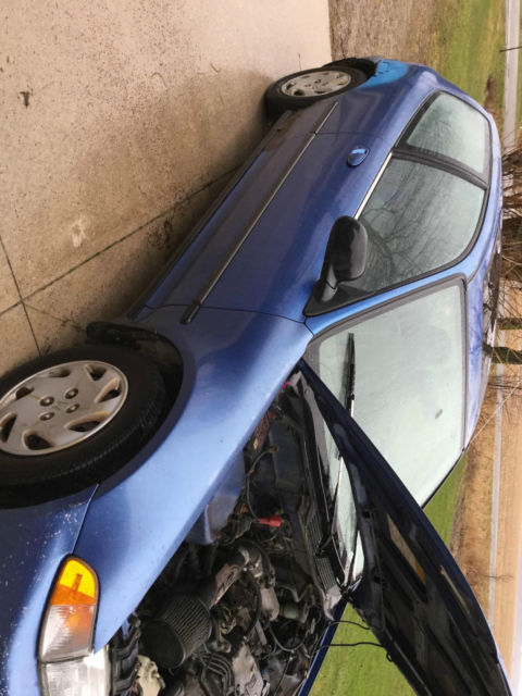 1992 Honda Civic hb1.5L 5 spd Contact me for any parts you need big or small 1992 Honda Civic si