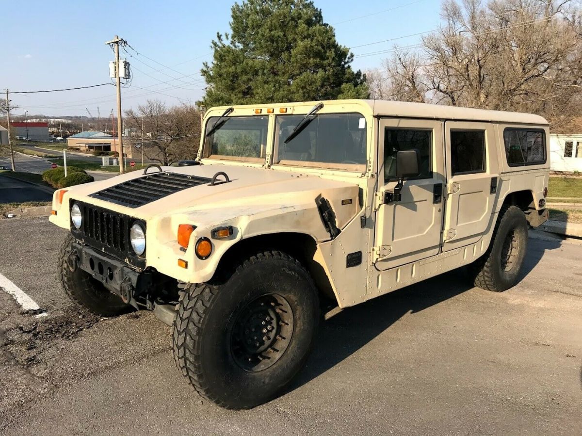 1992 Hummer H1 4 Door Wagon - photo 2
