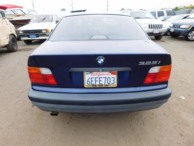 1992 BMW 3-Series i - photo 4