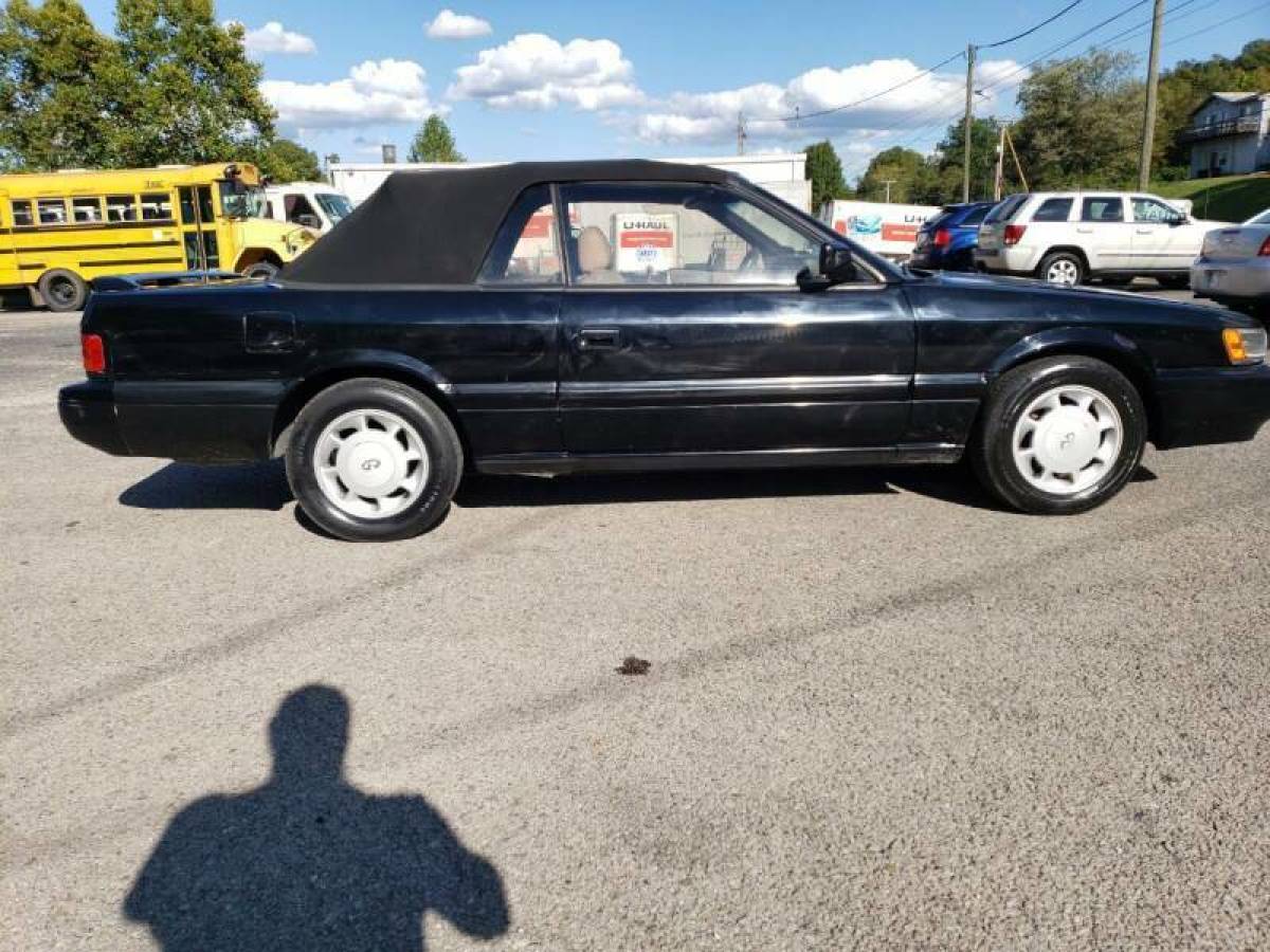 1992 Infiniti M30 Base 2dr Convertible - photo 4