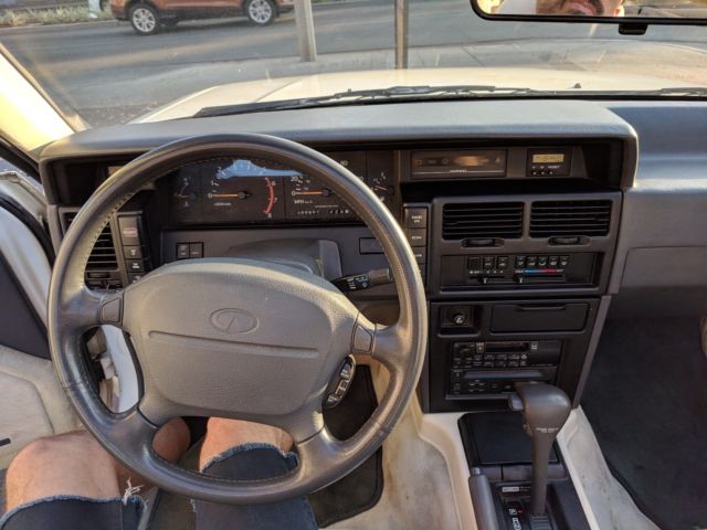 1992 Infiniti M30 - photo 2