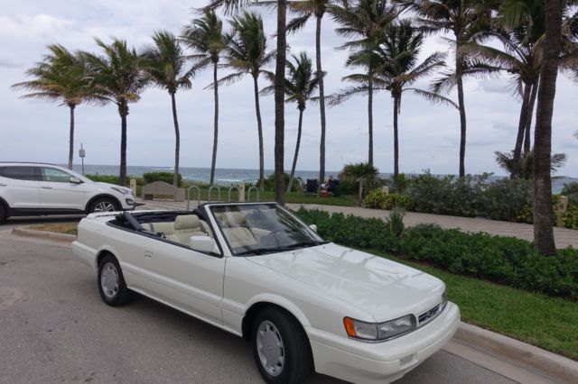 1992 Infiniti M30