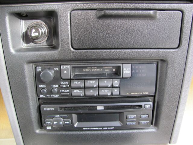 1992 Infiniti M30 21k miles! Time Capsule, about 3000 made in 91& 92 - photo 13