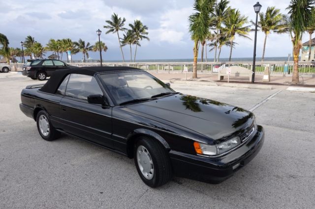 1990 Infiniti M30