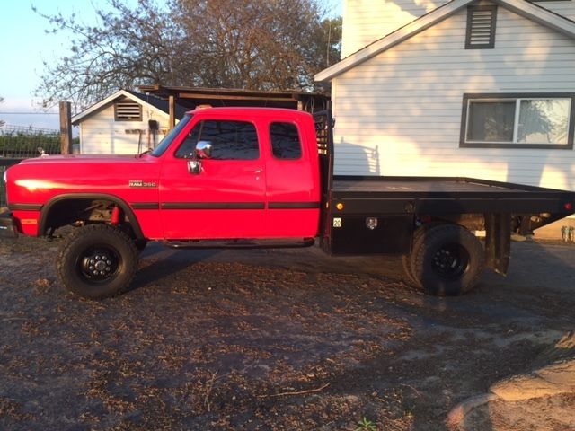 1992 Dodge Ram 3500 Base Extended Cab Pickup 2-Door - photo 5