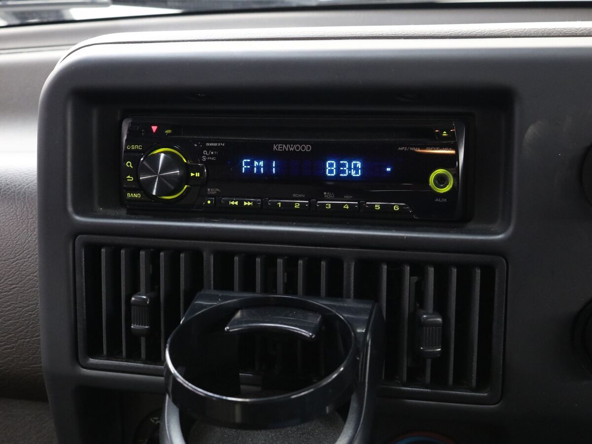 1992 Isuzu Bighorn - photo 11