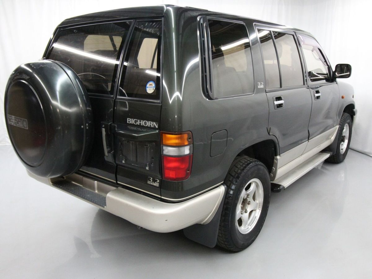 1992 Isuzu Bighorn 4WD - photo 8