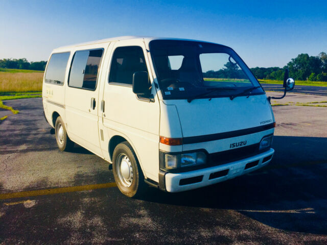 1992 Isuzu Fargo - photo 2